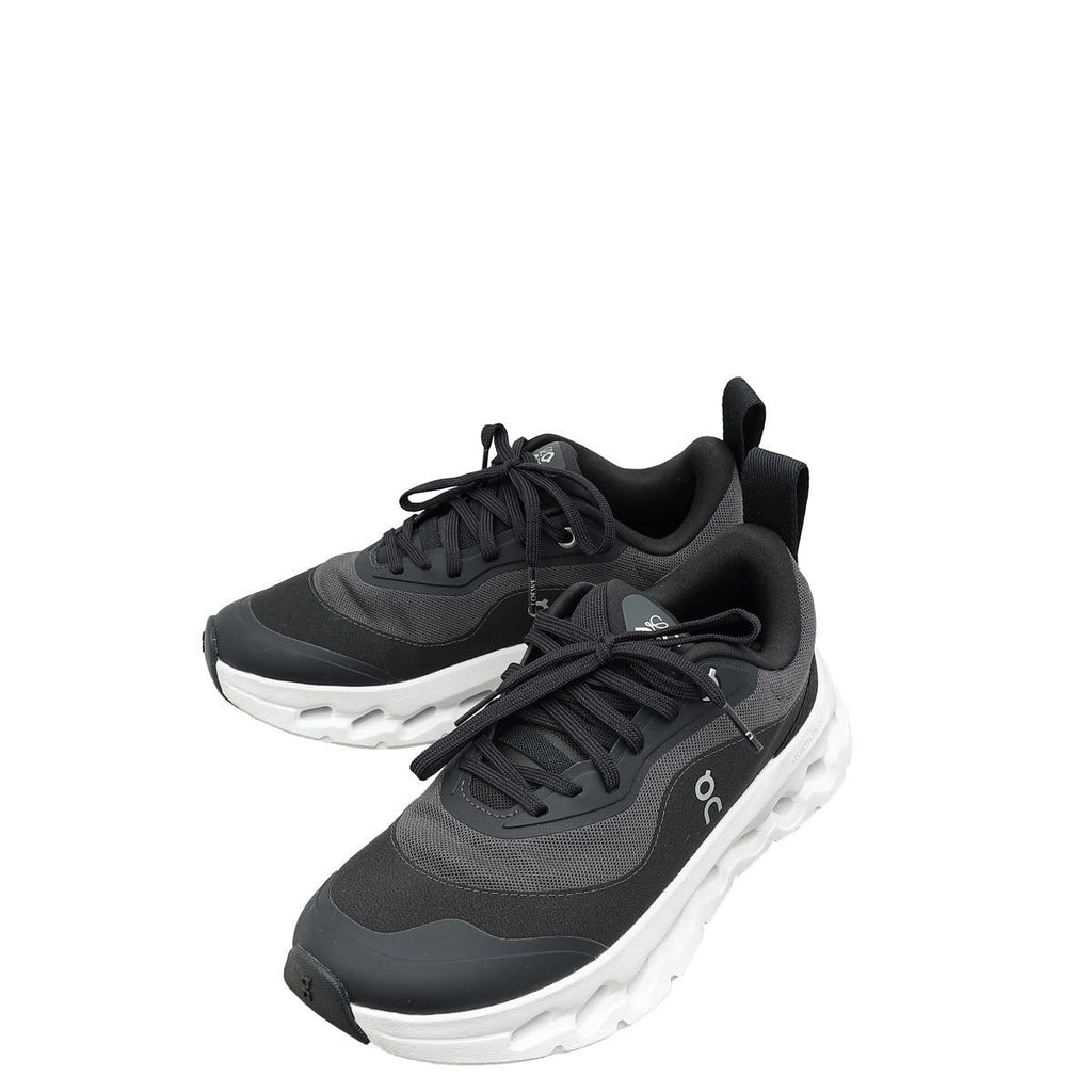 LOEWE Pre-Loved x On Cloudtilt 2.0 Running Shoes 闂備胶鍋ㄩ崕濠氬箯缁嬵摬ack & White
