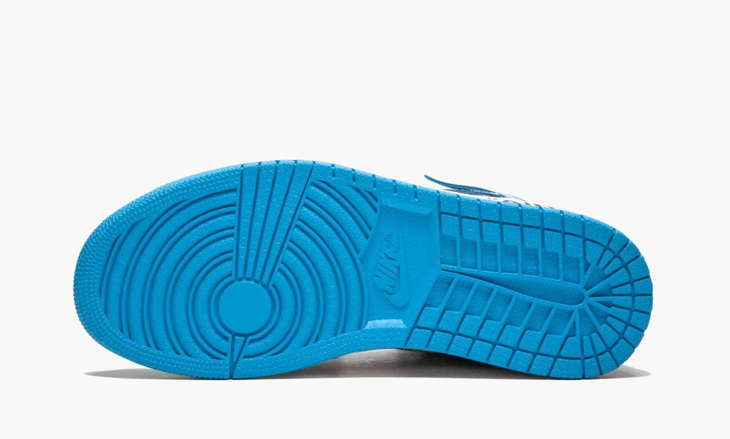 Air Jordan 1 Retro High “Off-White – UNC”