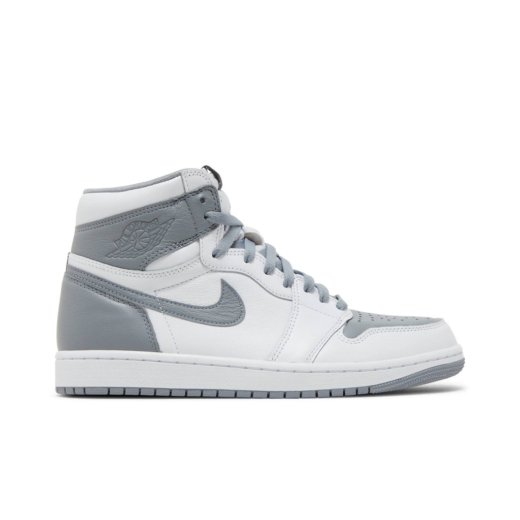 Air Jordan 1 Retro High OG Stealth 555088-037