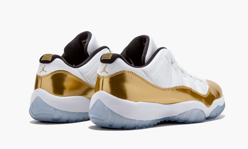 Air Jordan 11 Retro Low “Closing Ceremony”