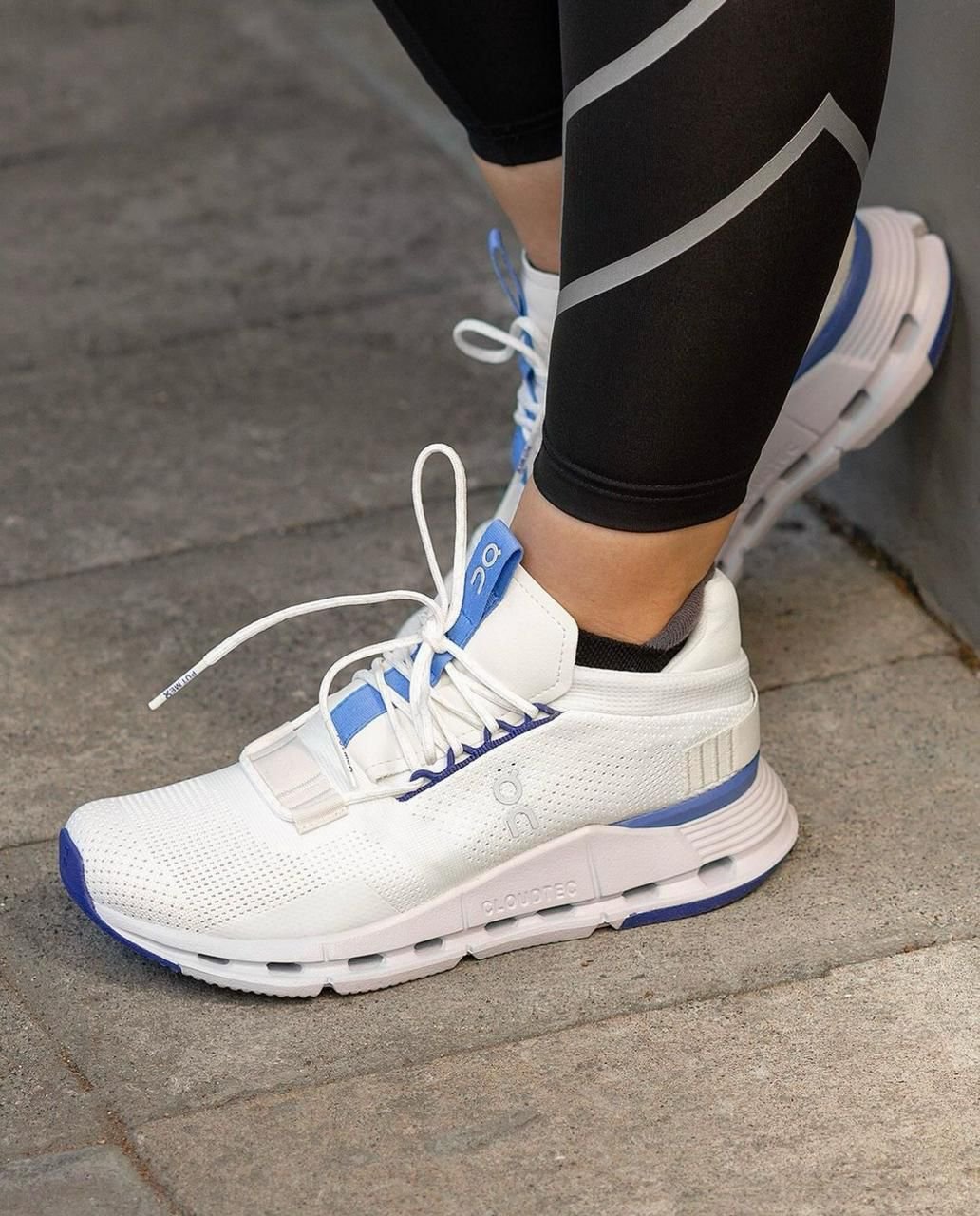 On Cloudnova Sneaker Undyed White