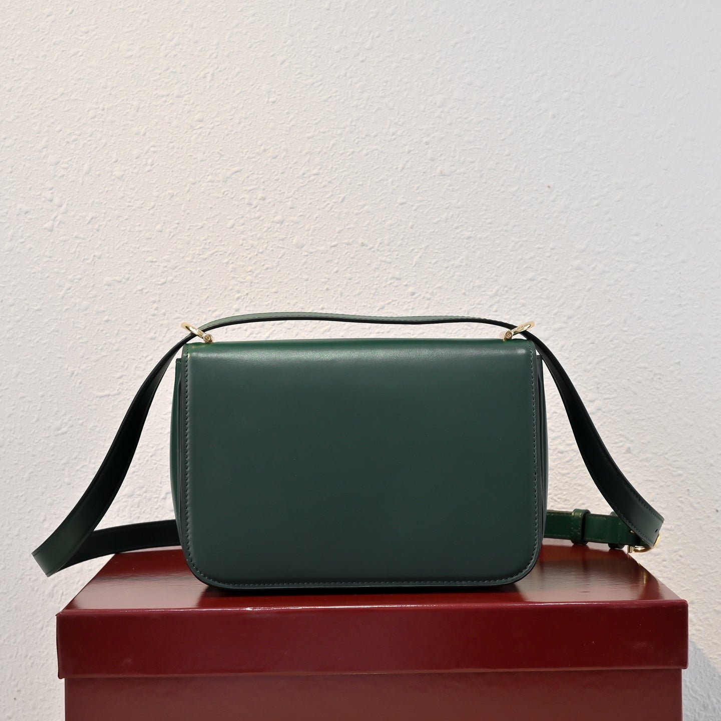 Gucci Sienna Shoulder Bag – 846705