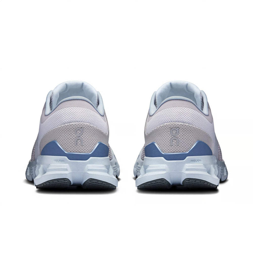 On Running Cloud X 4 Silver Chambray