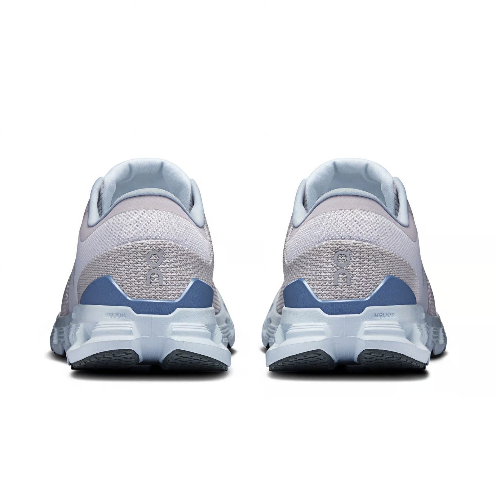 On Running Cloud X 4 Silver Chambray