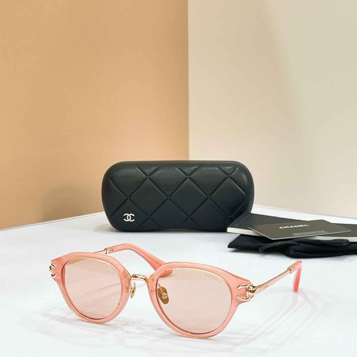 CHANEL Sunglasses 5575