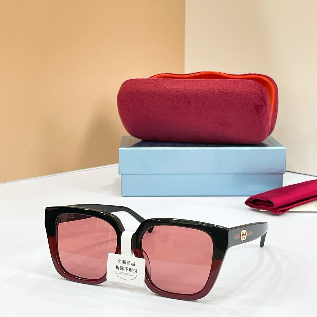 GUCCI Sunglasses GG2102S