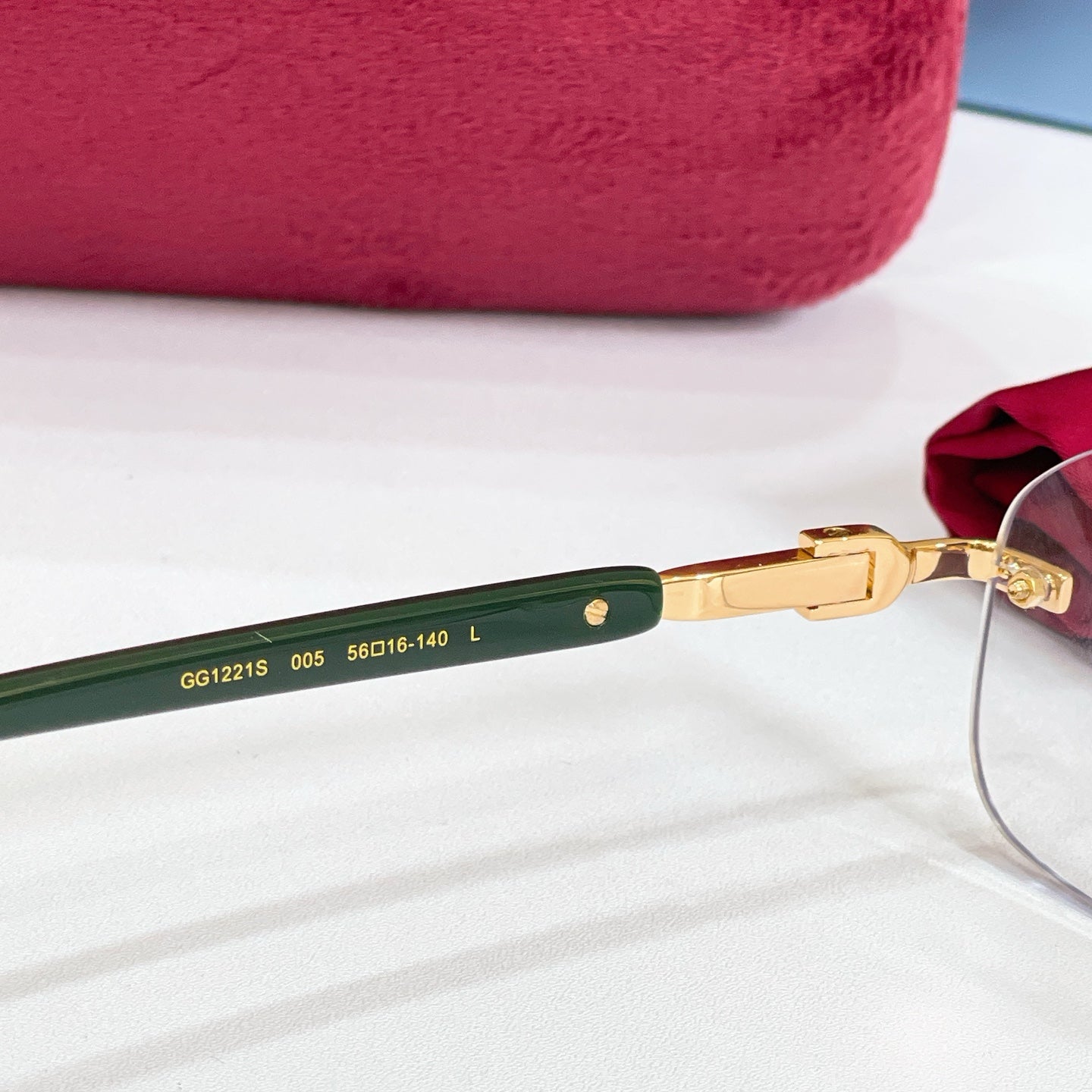 GUCCI Sunglasses GG1221S