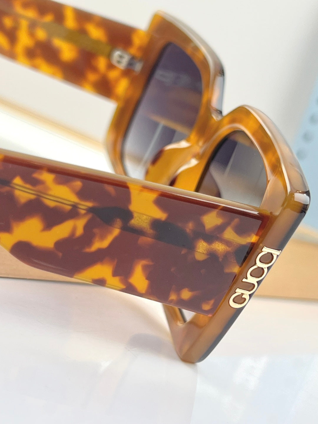 GUCCI Sunglasses GG2039S