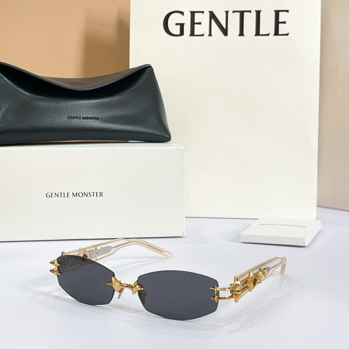 GENTLE MONSTER Sunglasses MANIFESTO