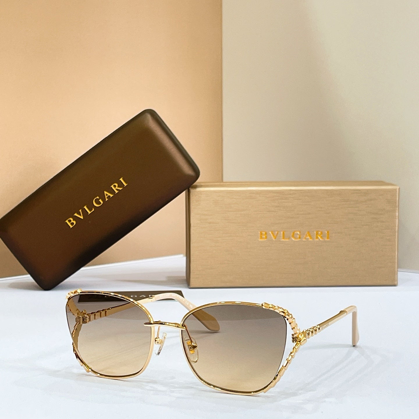 BVLGARI Sunglasses BV40081U