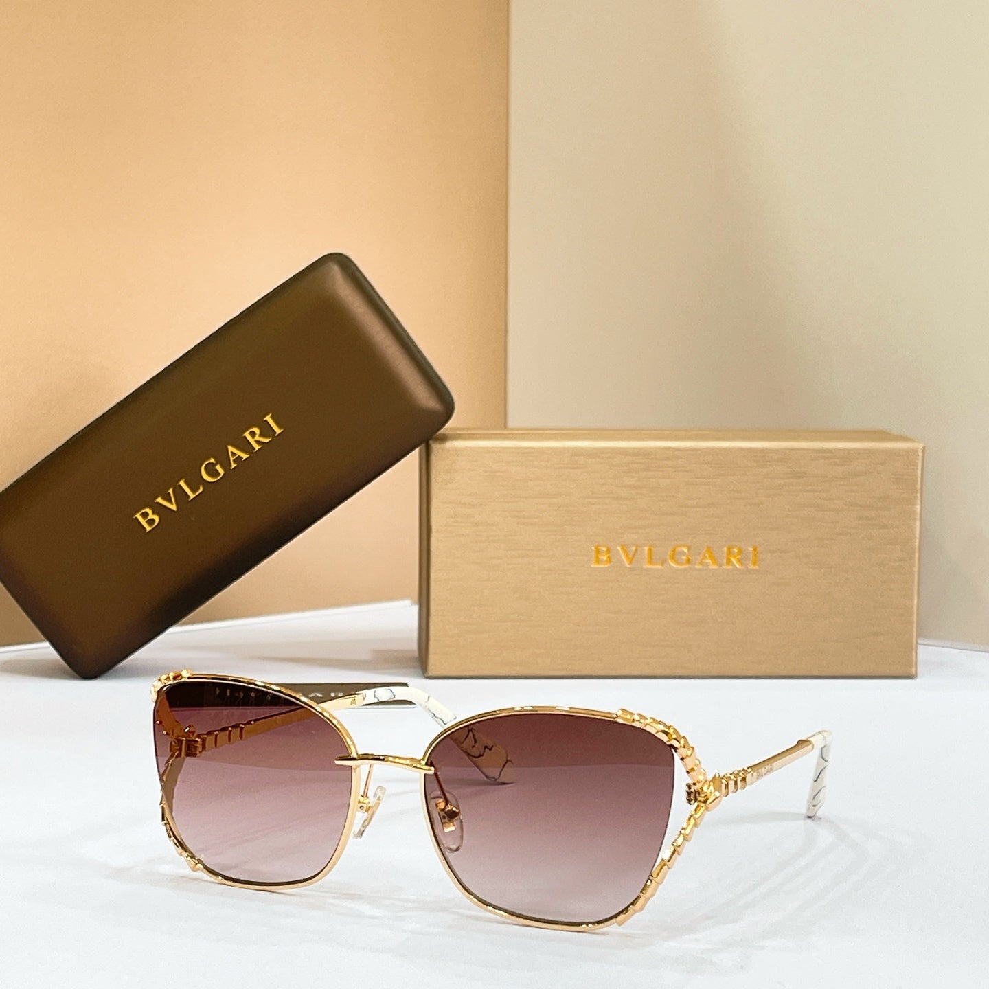 BVLGARI Sunglasses BV40081U