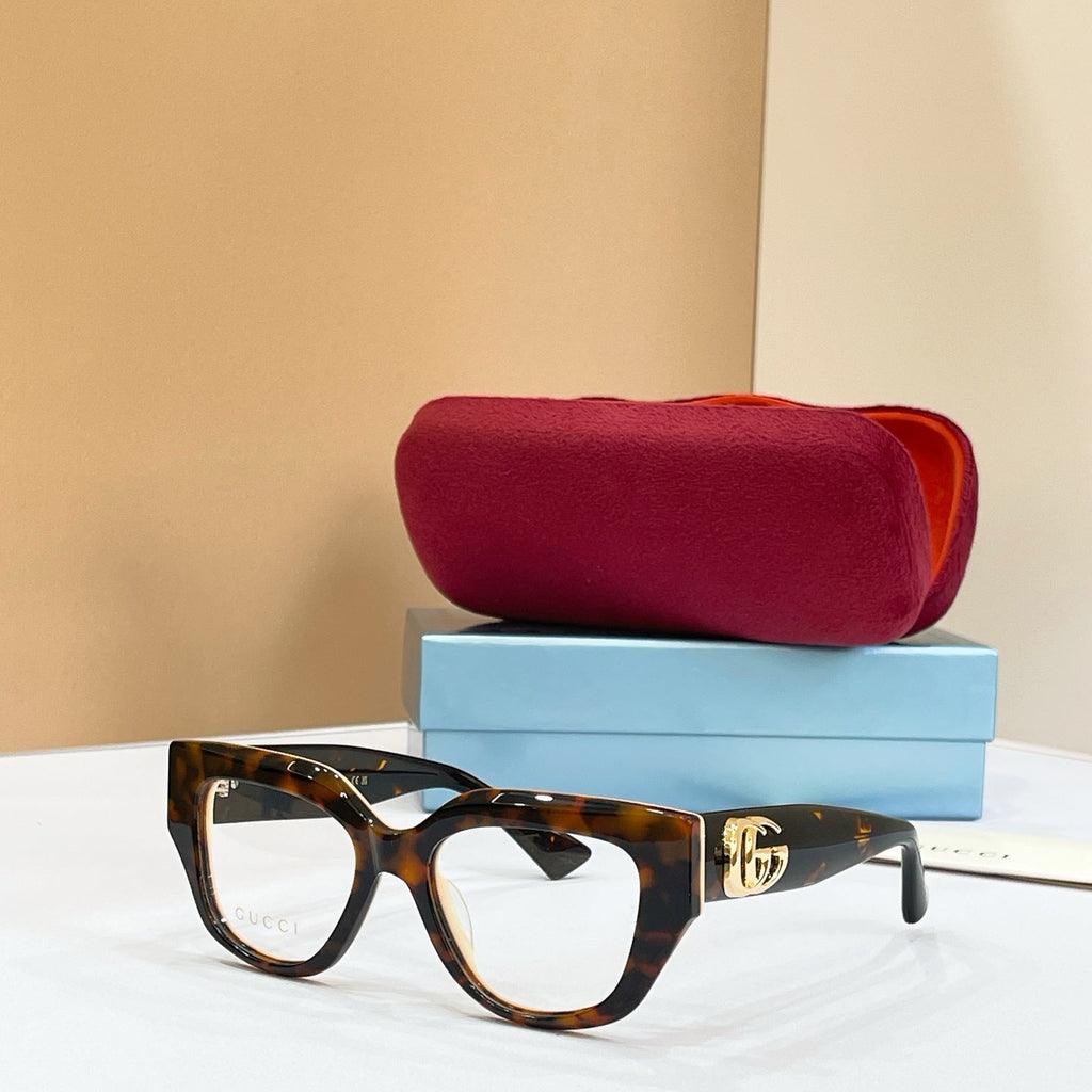 GUCCI Eyeglasses GG1847O