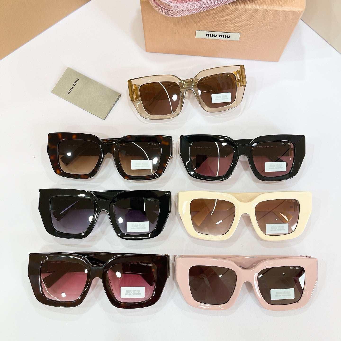 MIU MIU Sunglasses SMU B05