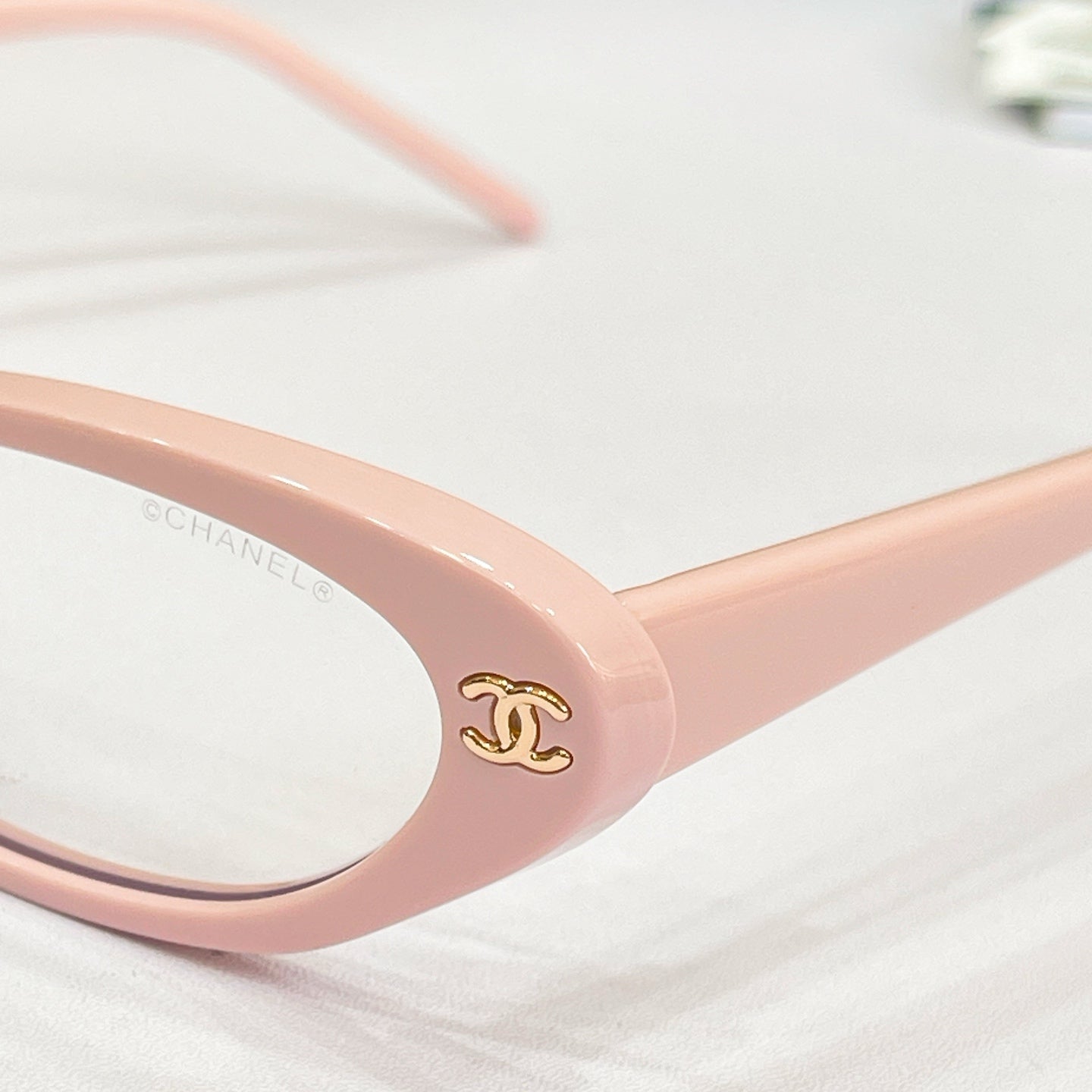 CHANEL Sunglasses CH3025