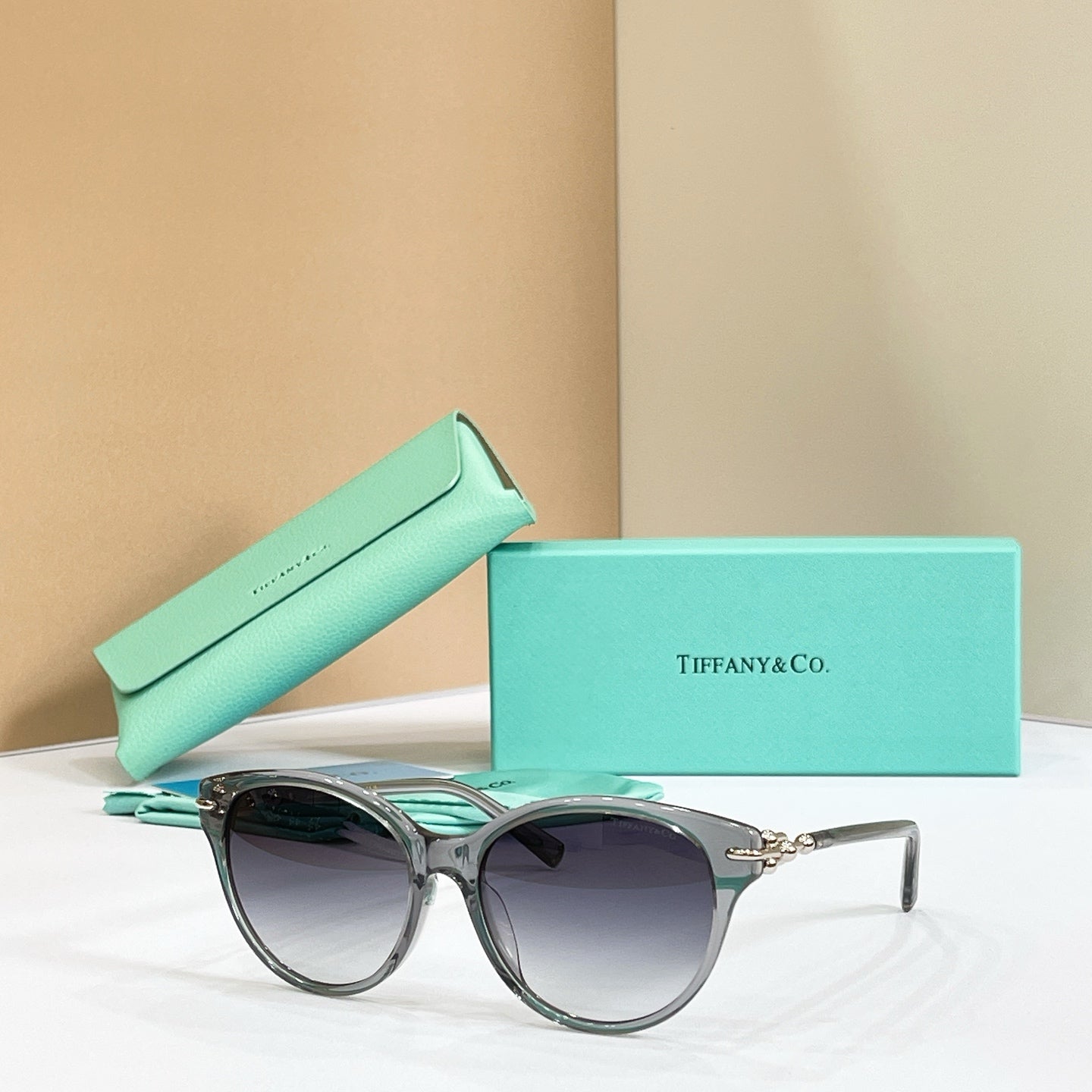 TIFFANY & CO. Eyeglasses TF2289D