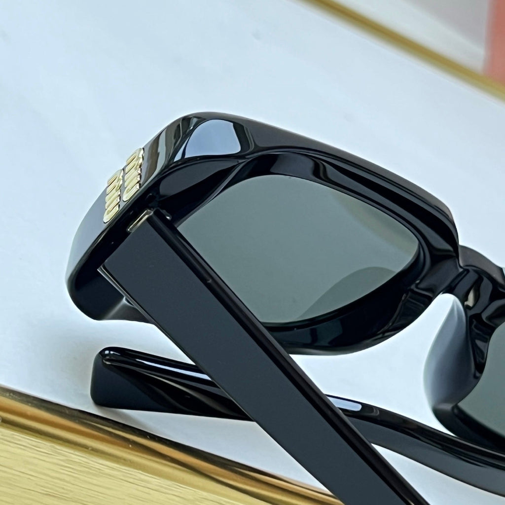 MIU MIU Sunglasses SMU B13-F