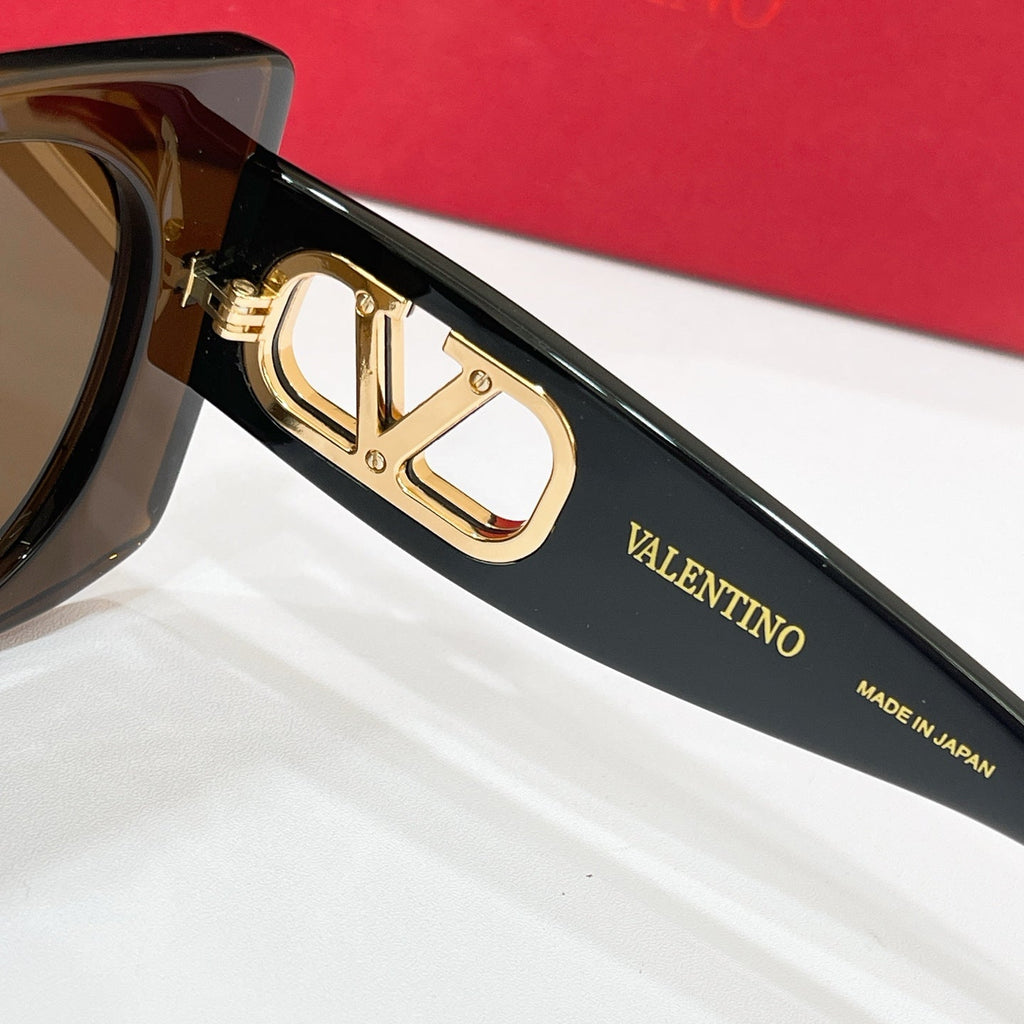VALENTINO Sunglasses VG0002S