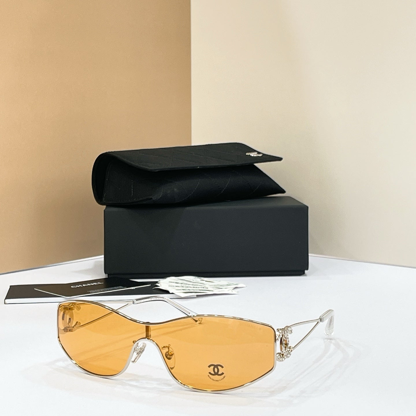 CHANEL Sunglasses CH4073
