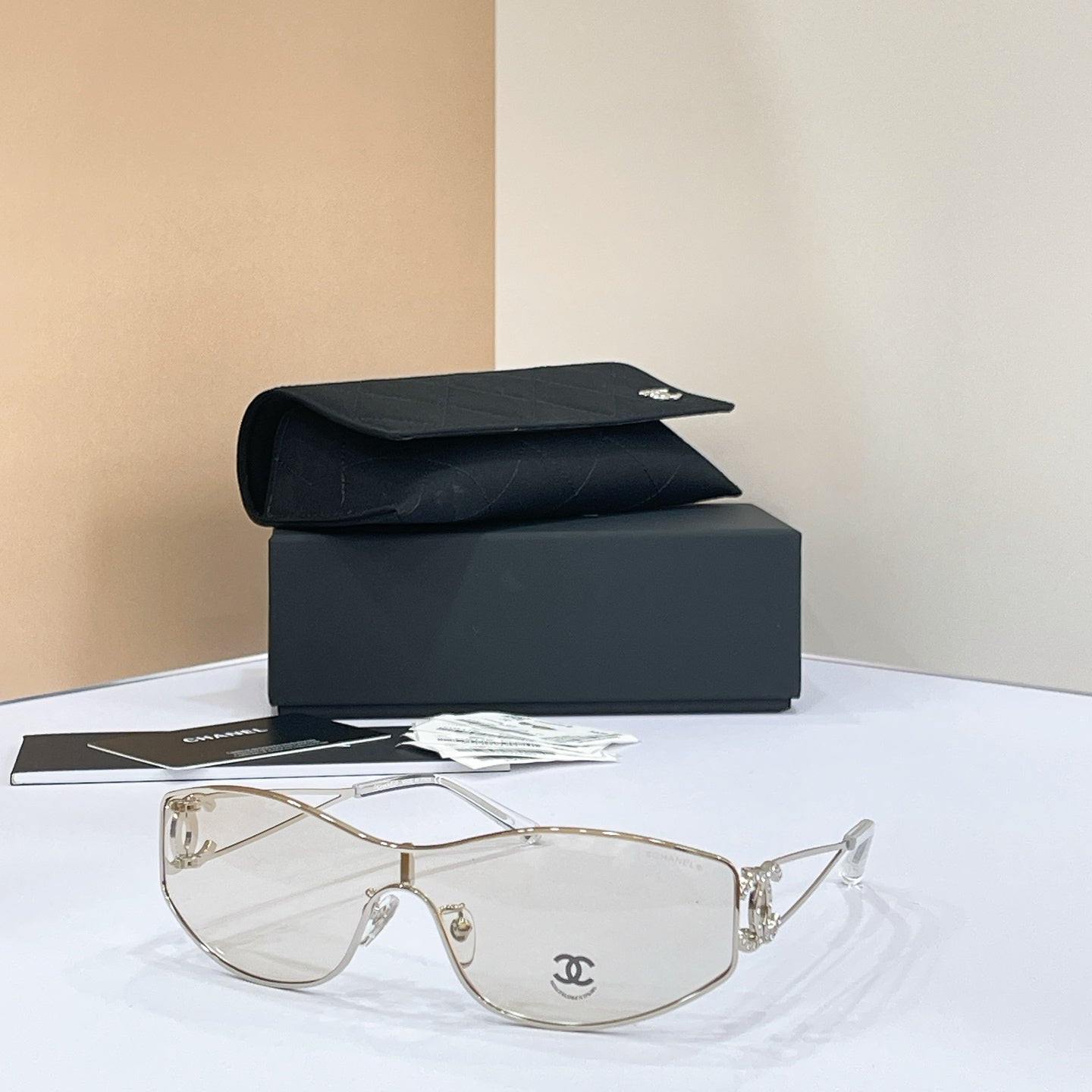 CHANEL Sunglasses CH4073