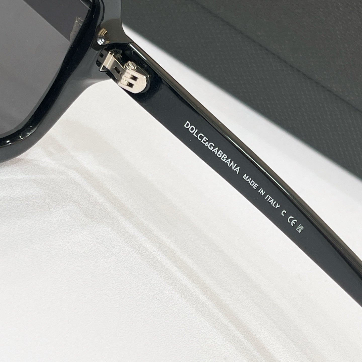 DOLCE & GABBANA Sunglasses DG4553