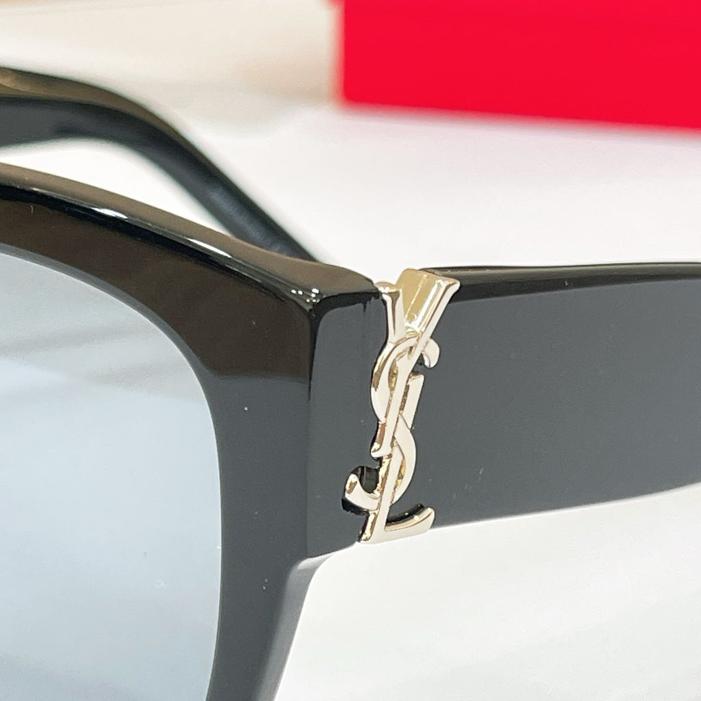 SAINT LAURENT Sunglasses SL M95