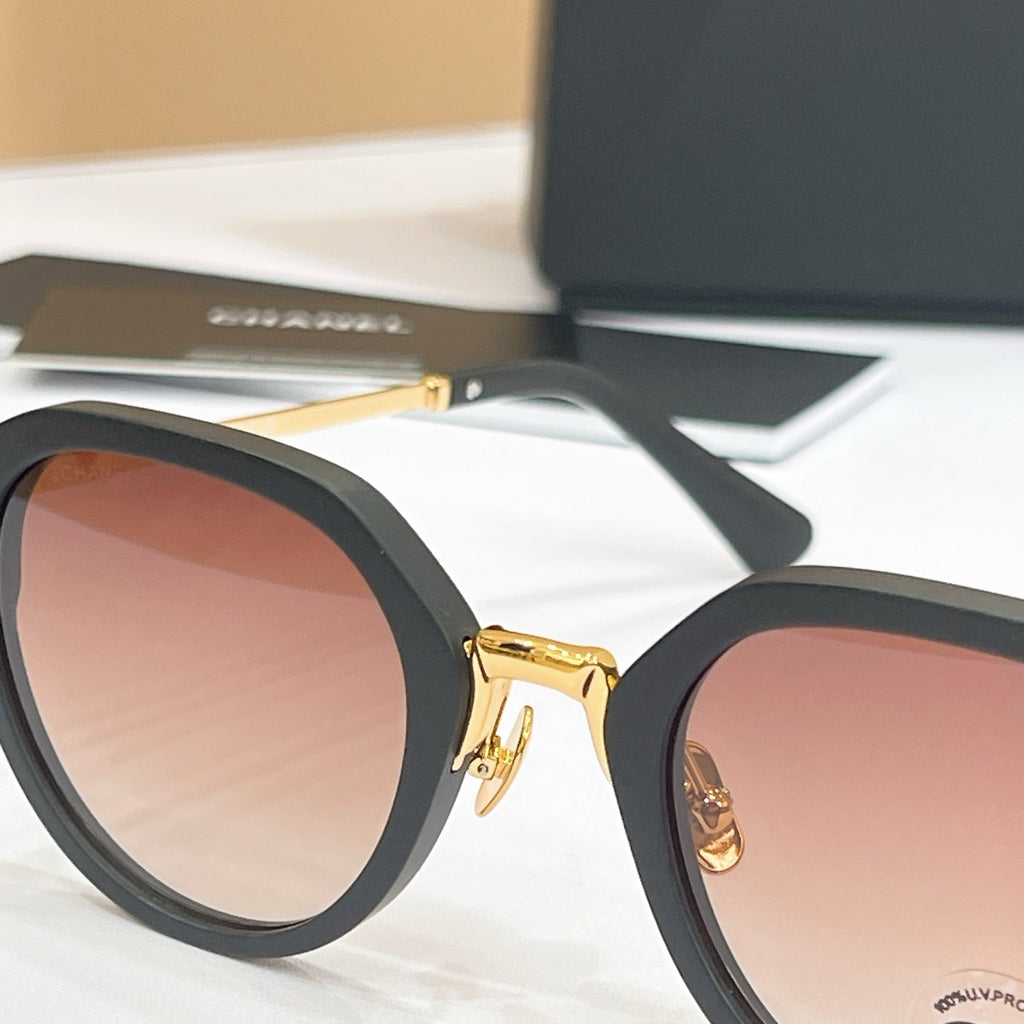 CHANEL Sunglasses CH5575