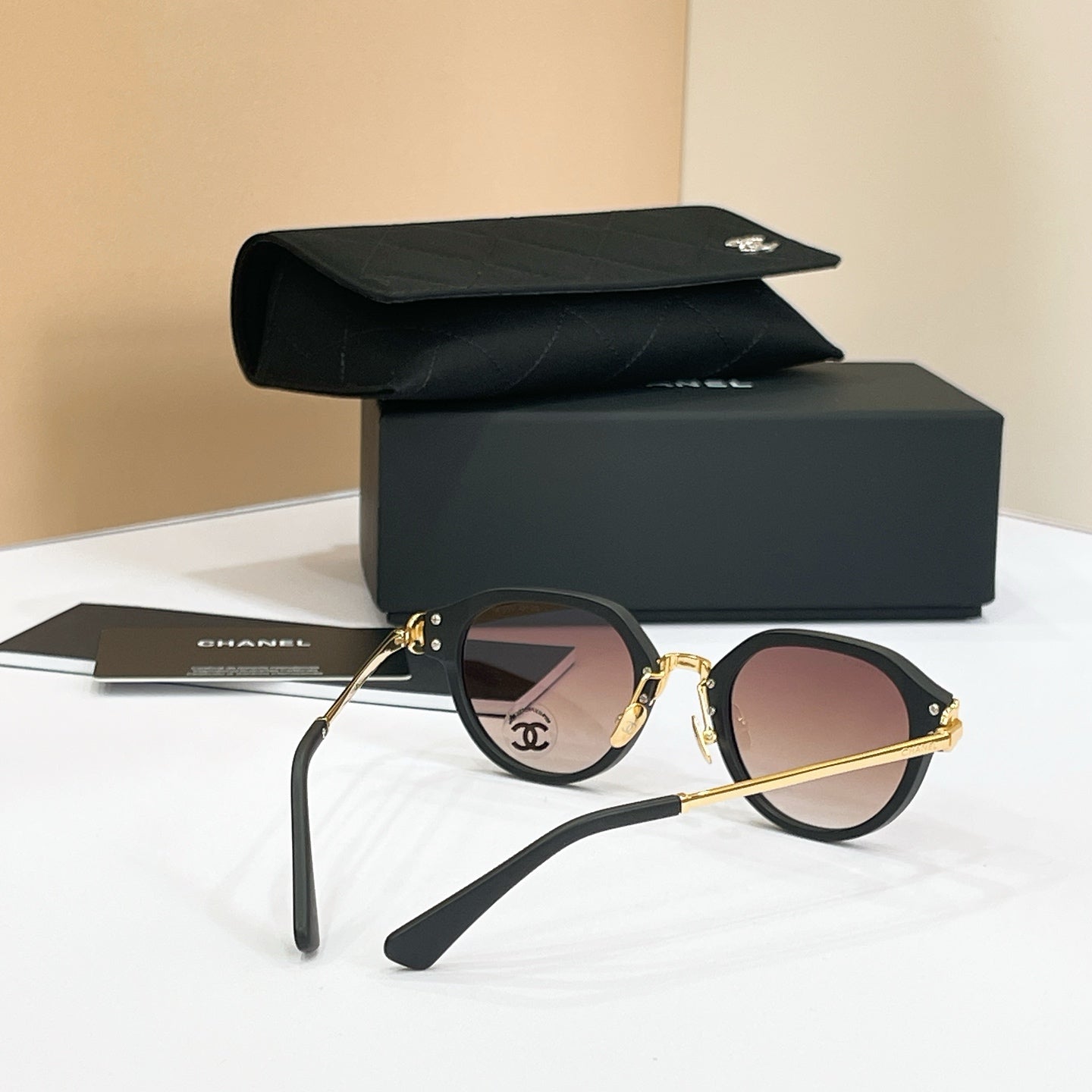 CHANEL Sunglasses CH5575