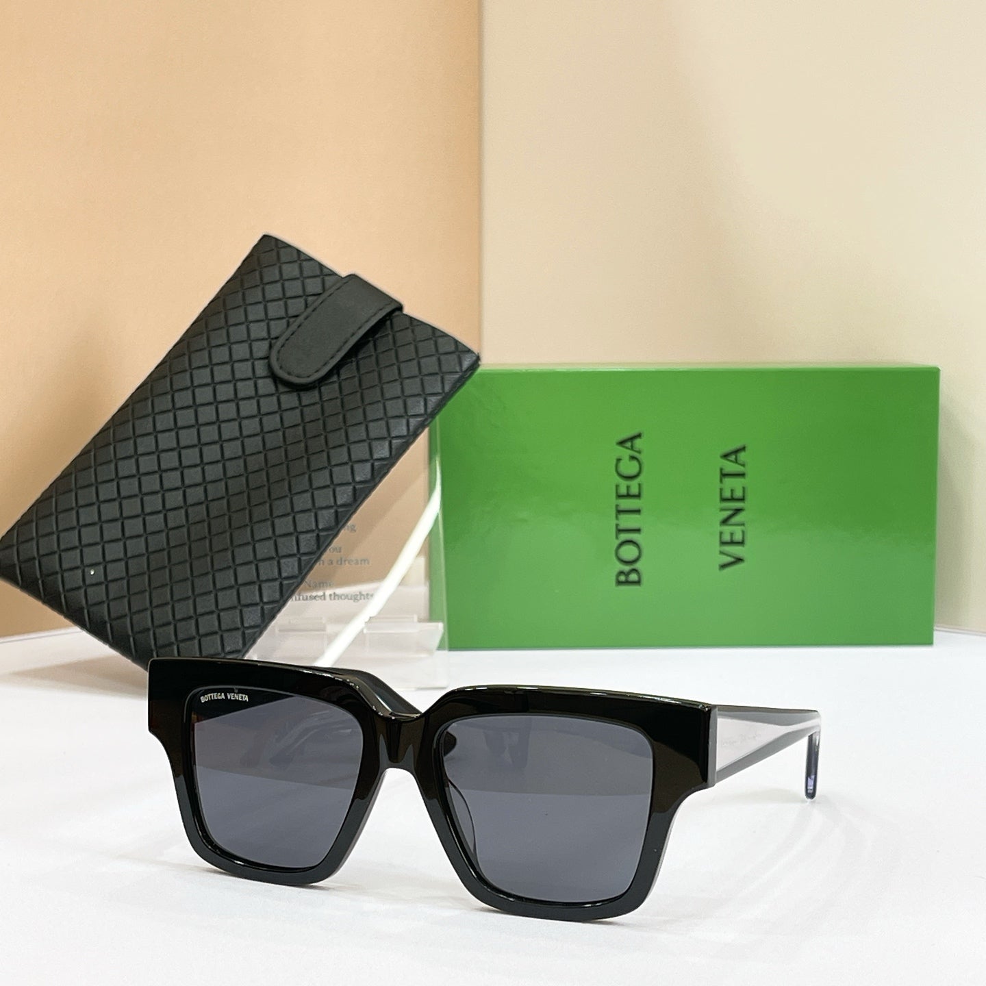 BOTTEGA VENETA Sunglasses BV1276S