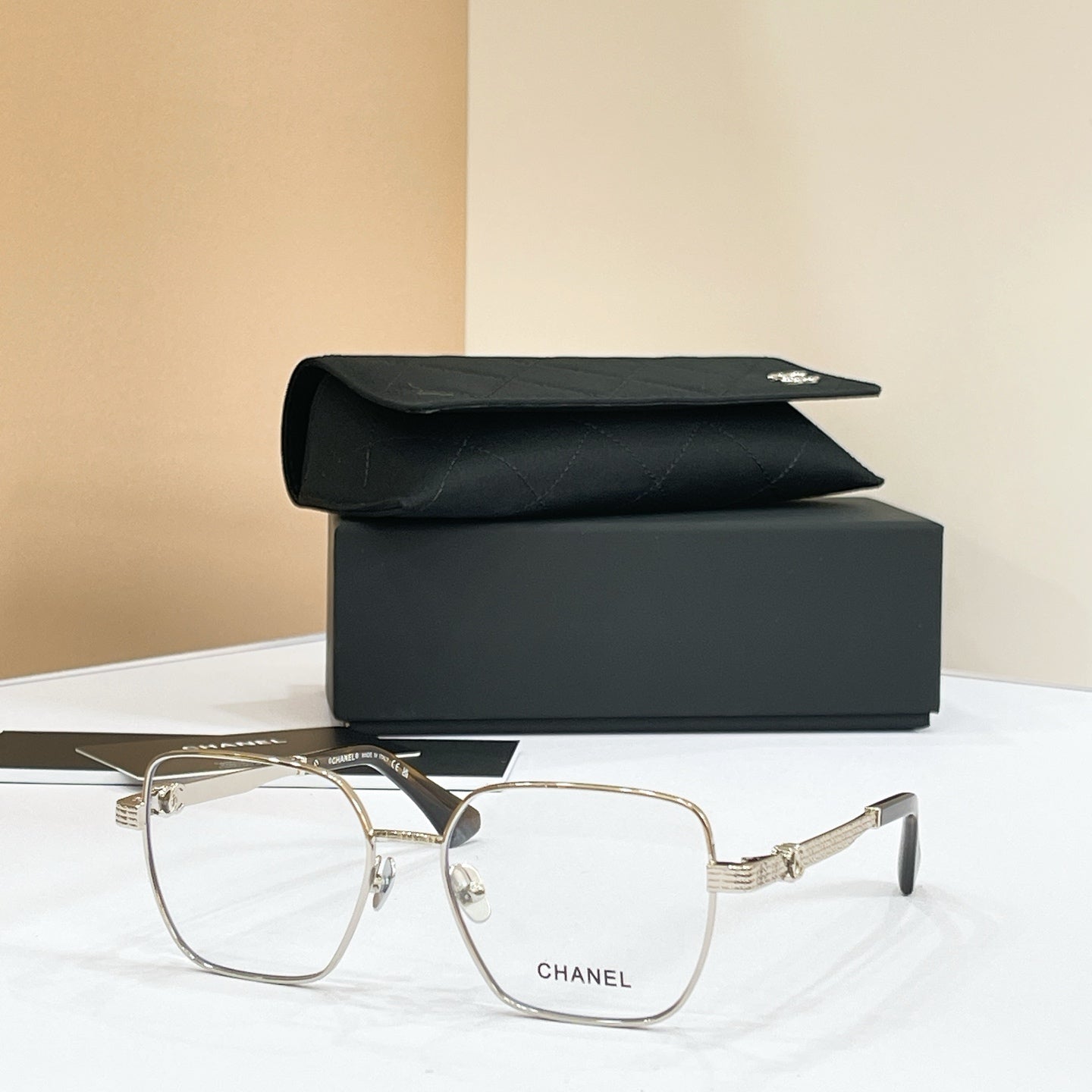 CHANEL Sunglasses CH2230