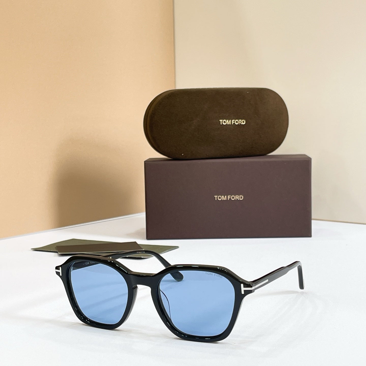 TOM FORD Sunglasses TF6101-D-B