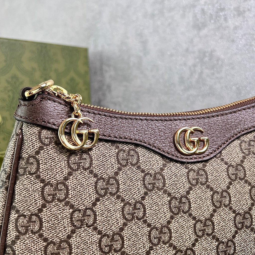 GUCCI Ophidia GG Shoulder Bag