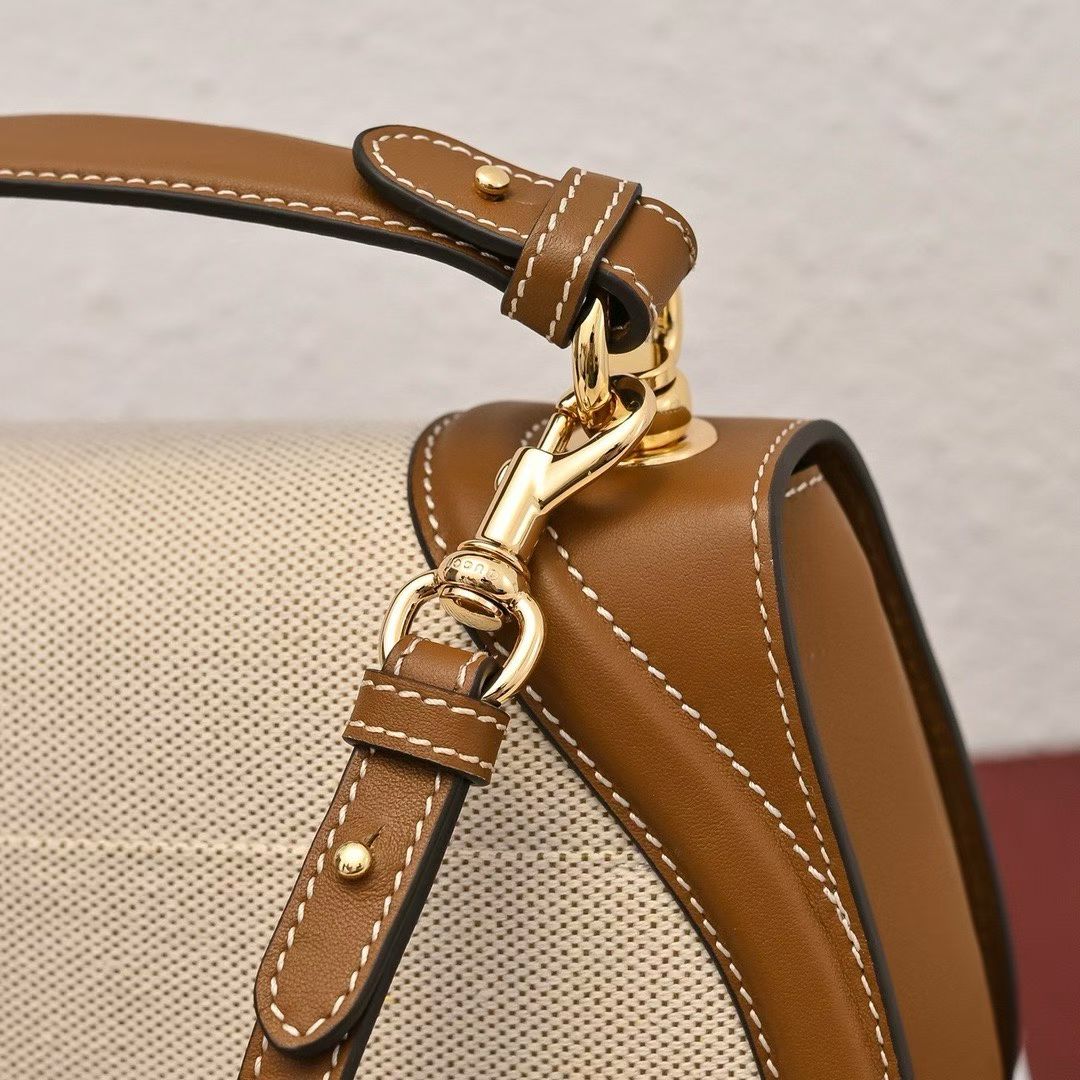Gucci Blondie Top Handle Bag – 815714